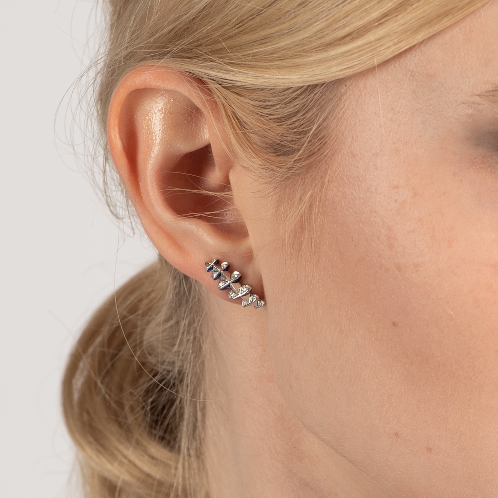 Circle of Life S-Studs Earrings - White Gold