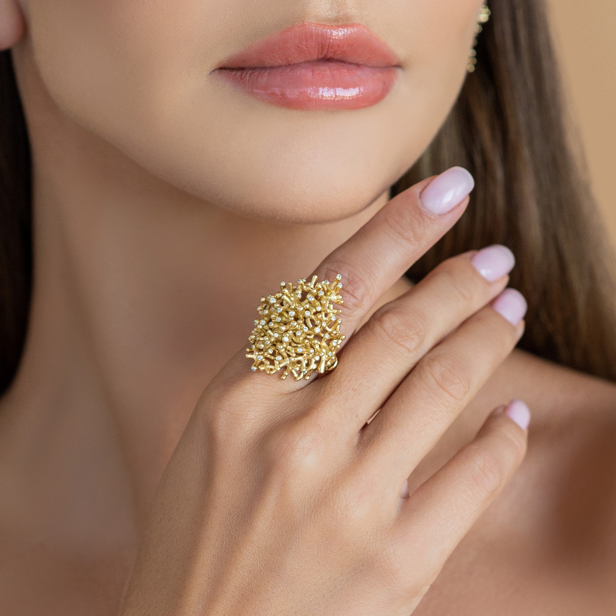 Coral Ring - Yellow Gold